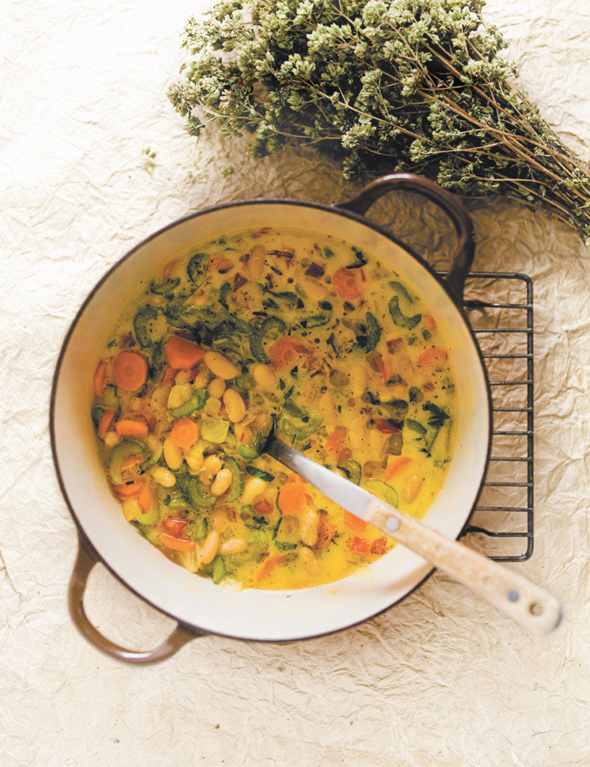 Country style white bean soup