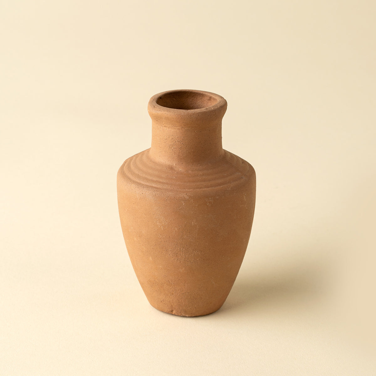 Mini vase en terre cuite
