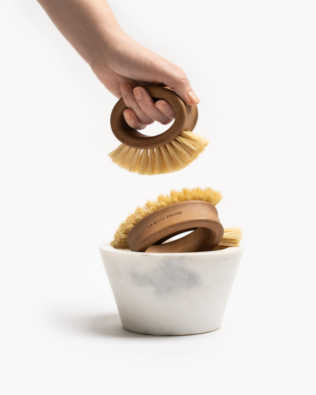 La Belle Excuse Wooden Scrub Brush for Hands and Nails
