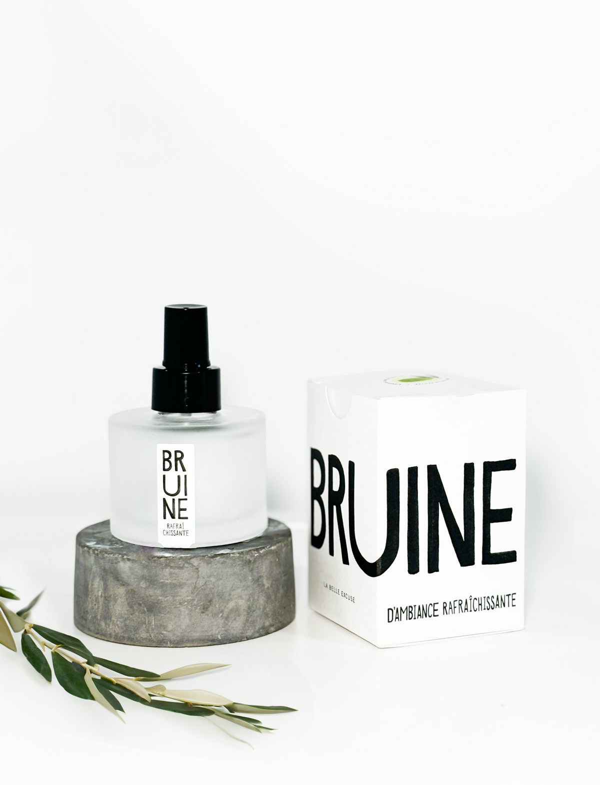 La Belle Excuse Refreshing Room Mist (100ml)